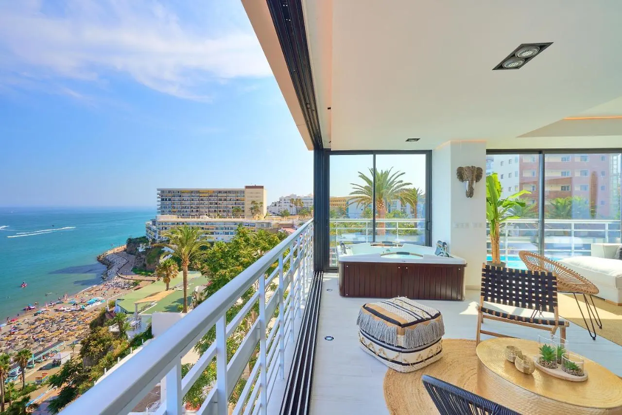 Savanna Beach. Amazing Apartment With Jacuzzi Torremolinos 0*,  Spain