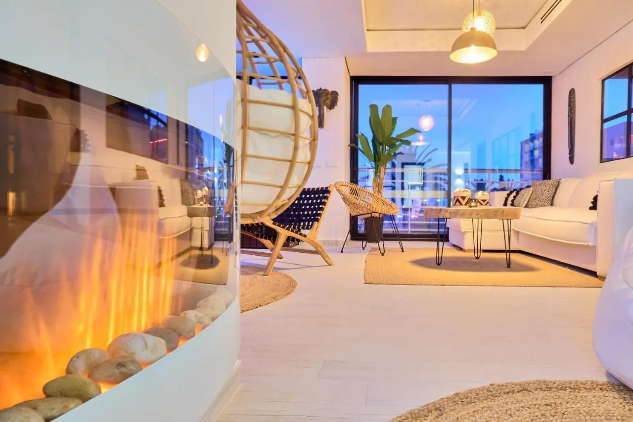 Savanna Beach. Amazing Apartment With Jacuzzi Torremolinos Spain